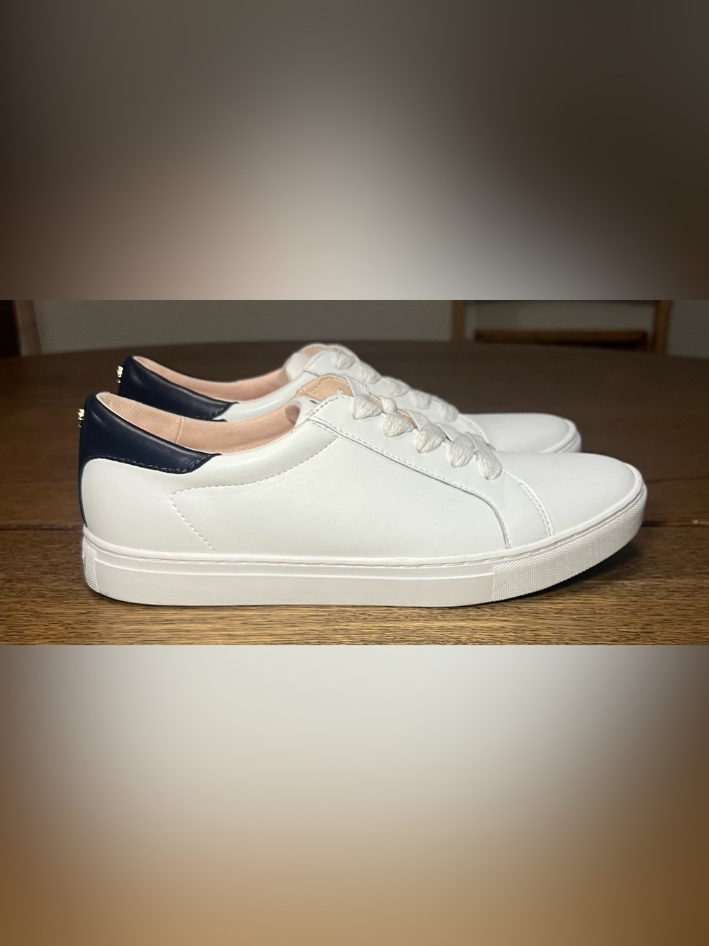 Kate Spade Alanna Action Leather Ladies Sneakers SZ. 10 White/Blue - Picture 2 of 10